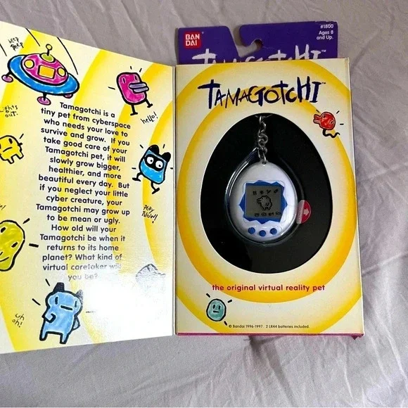 1996-1997 Tamagotchi #1800 - Picture 2 of 6
